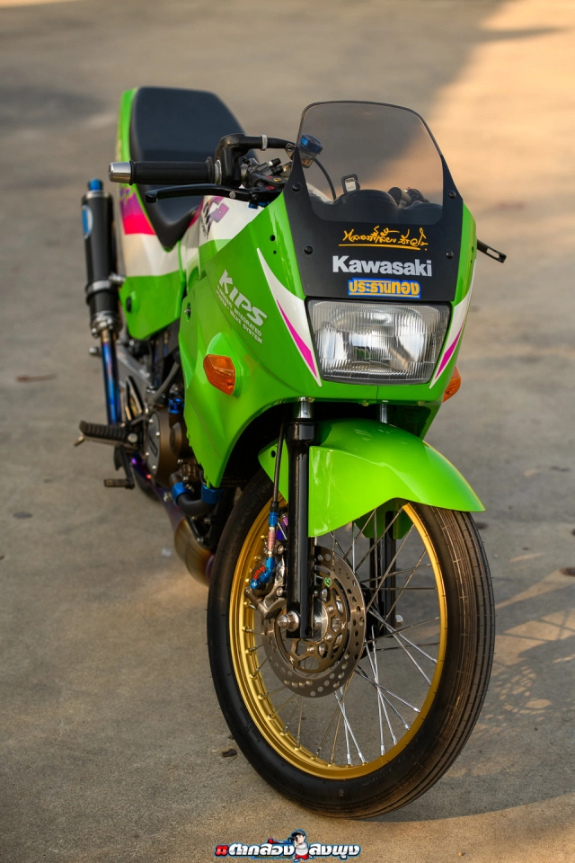 Kawasaki kips hóa thành bản độ siêu kinh điển với dàn đồ chơi hàng tuyển