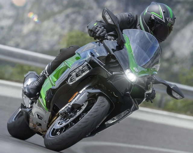 Kawasaki ninja h2 sx 2022 chính thức ra mắt với diện mạo và công nghệ mới