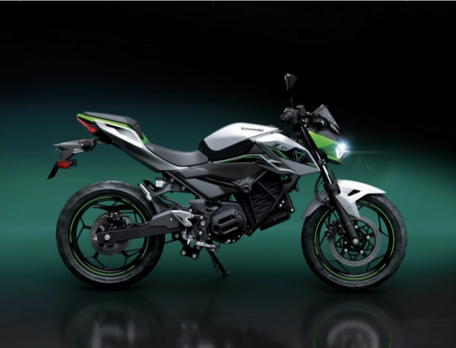 Kawasaki trưng bày dàn xe điện bev hybrid và hydro tại eicma 2022