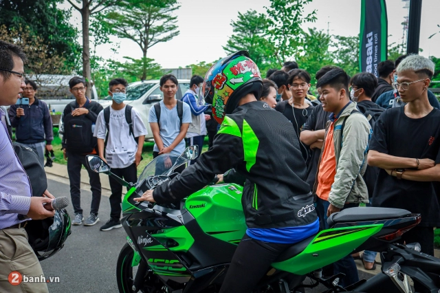 Kawasaki việt nam hướng dẫn lái xe an toàn tại trường đại học hutech