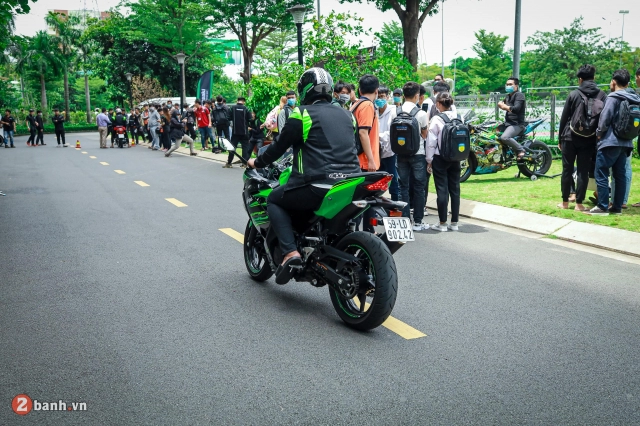 Kawasaki việt nam hướng dẫn lái xe an toàn tại trường đại học hutech