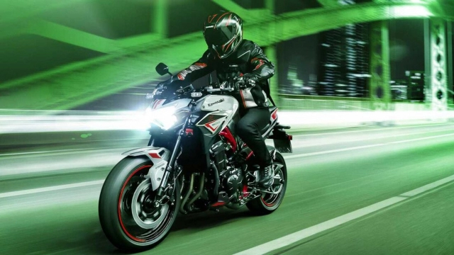 Kawasaki z900 2022 lộ diện phiên bản mới