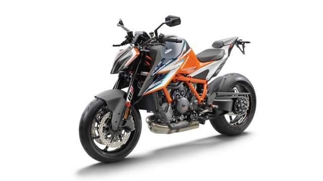 Ktm 1290 super duke rr hết hàng trong vòng chưa đầy một giờ