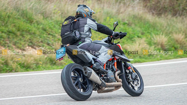 Ktm 1290 super duke rr - phiên bản đặc biệt giới hạn lộ diện