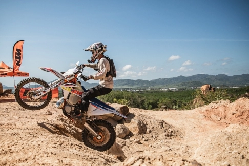 Ktm vietnam mang chương trình huấn luyện adventure 