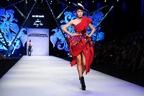 Mâu thủy thần may mắn của quán quân project runway