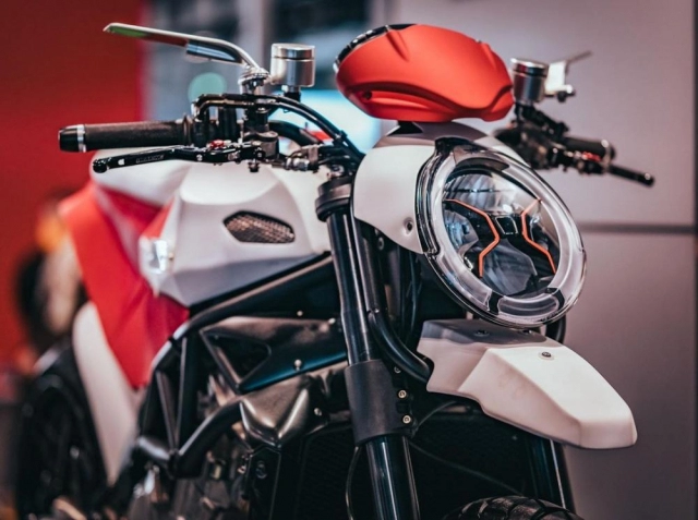 Mv agusta brutale 1000 độ mang biệt danh inception kết hợp nhiều phong cách khác nhau