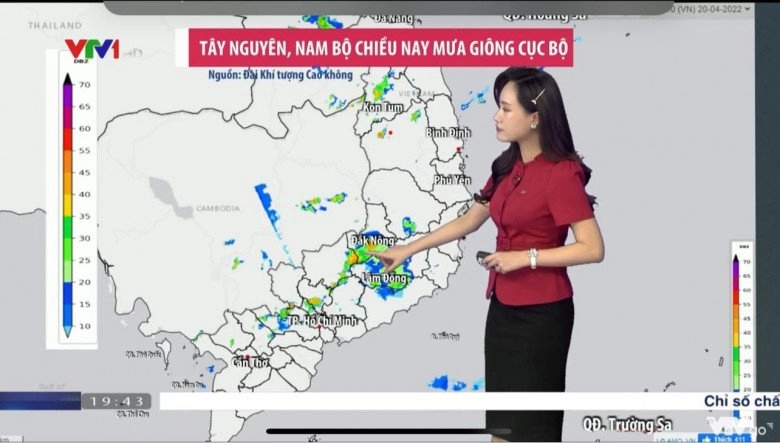 Mỹ nhân vtv bầu bì đi quay bản tin mang thai 5 tháng mà giấu dáng tinh tế hết cỡ