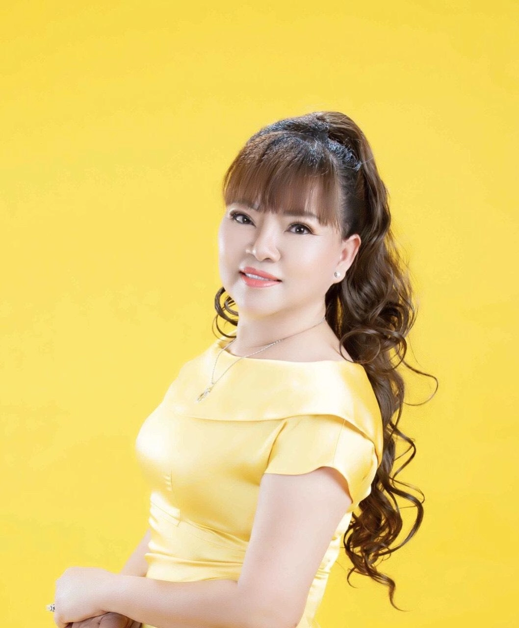 nữ hoàng ngọc trai thanh hương ngồi ghế nóng vietnam top fashion and hair 2020