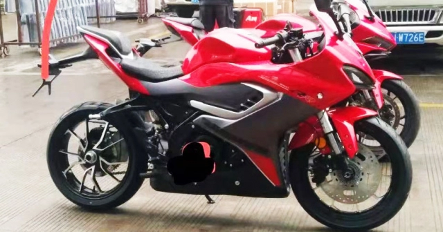 Qjmotor ra mắt mẫu sportbike 250cc sở hữu gắp đơn độc đáo