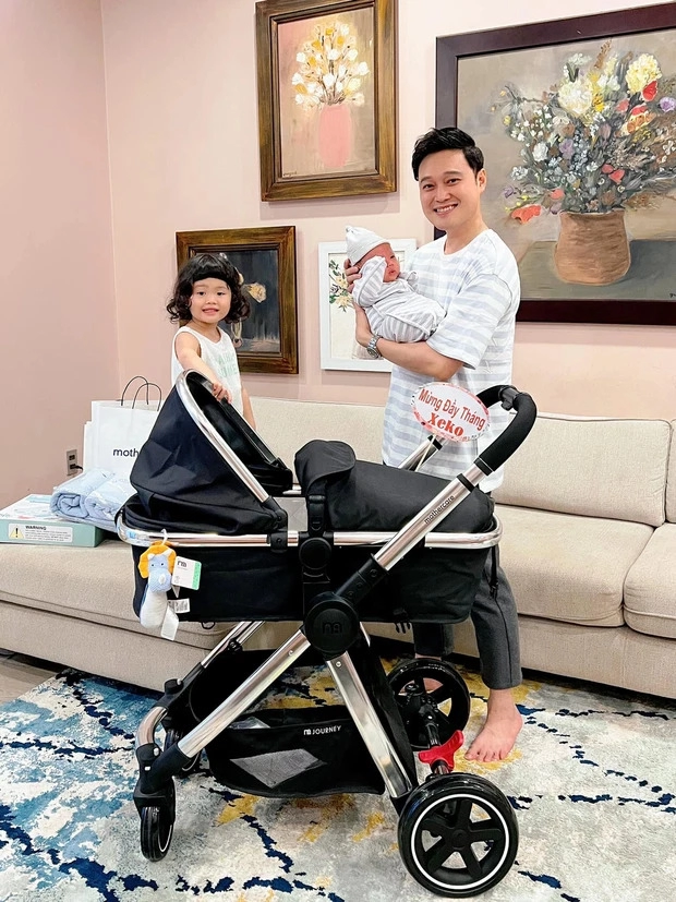 Quang vinh tặng con trai siêu xe ngọc trinh chơi lớn mua đồ hiệu 150 triệu mừng sinh nhật con