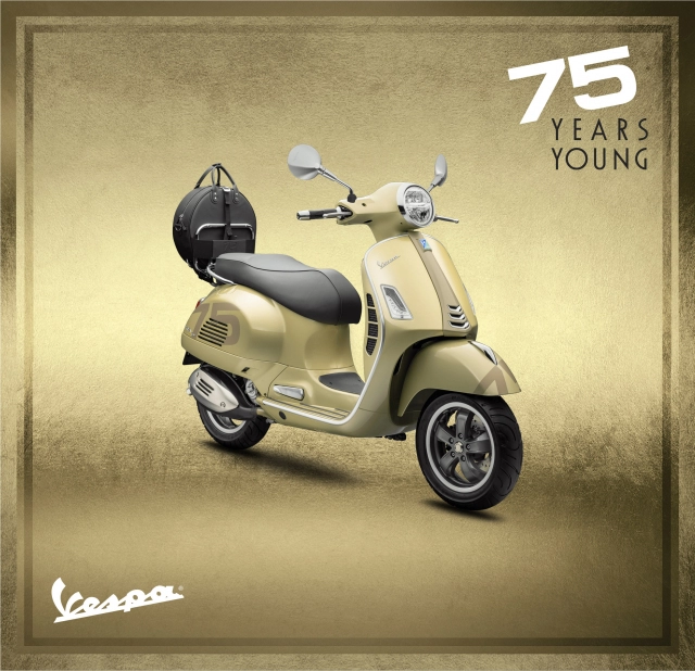 Ra mắt bộ đôi vespa phiên bản đặc biệt 75 năm tuổi trẻ