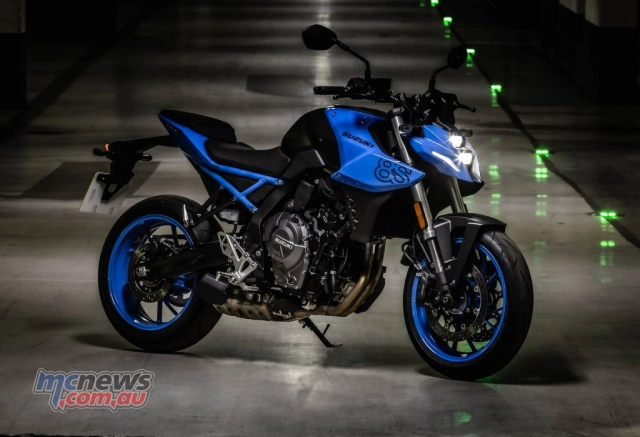 Suzuki gsx-8s 2023 - mẫu roadster hạng trung mới với ngoại hình mạnh mẽ