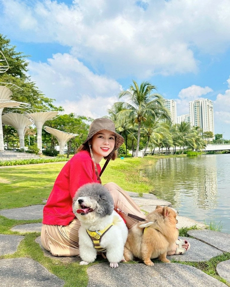 Thời trang đánh golf của hotgirl sam xinh hơn hiền hồ đắt hơn hoa hậu đẳng cấp đại gia tài sản 50 tỷ