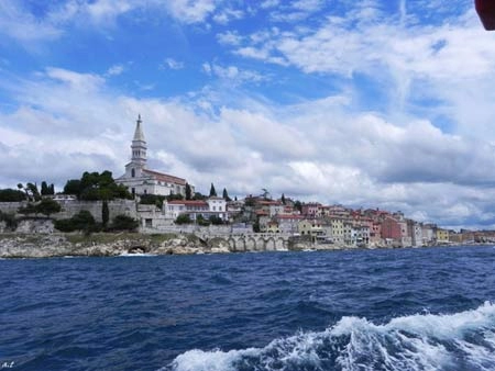 Thưởng ngoạn 9 điểm du lịch trứ danh ở croatia