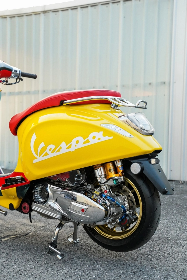 Vespa primavera và những món đồ chơi đình đám thế giới ở thời điểm hiện tại