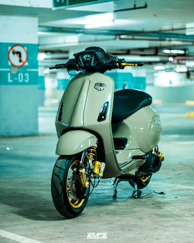 Vespa sprint lột xác thành bản độ kinh điển với diện mạo nhìn là mê