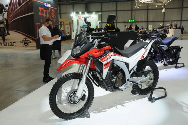 Voge 300 gy rally lần đầu ra mắt tại sự kiện eicma 2021