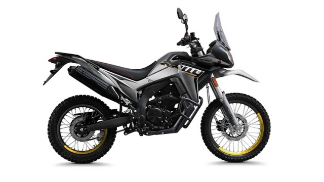 Voge 300 gy rally lần đầu ra mắt tại sự kiện eicma 2021