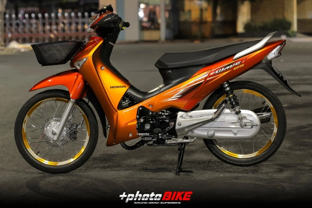 Wave 125i biến tấu độc đáo với dàn đồ chơi cực khủng