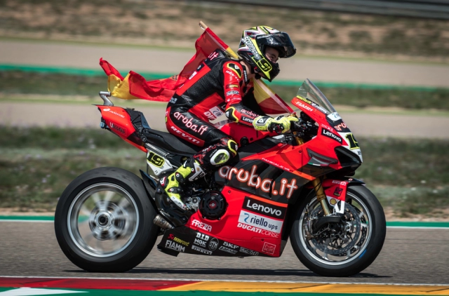 Wsbk liệu có nên đặt giới hạn trọng lượng xe và người đua kết hợp hay không