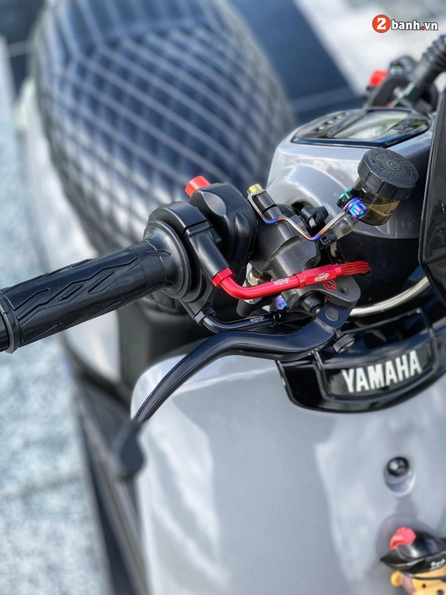 Yamaha cuxi biến hóa thành xế độ siêu đỉnh chọn riêng cho mình vẻ đẹp táo bạo