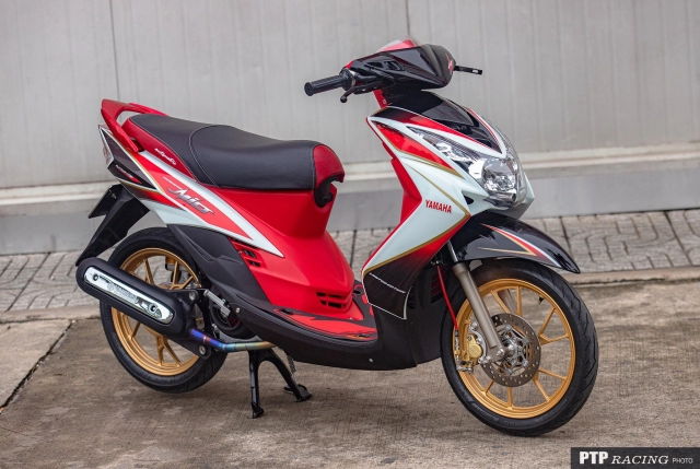 Yamaha mio độ mang trong mình nội công thâm hậu của chàng thợ việt