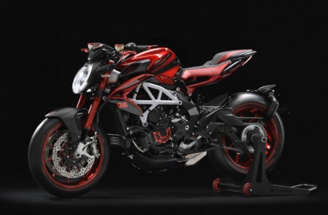 144 chiếc mv agusta brutale 800 rr lh44 limited edition giá hơn 500 triệu sẵn sàng lên kệ