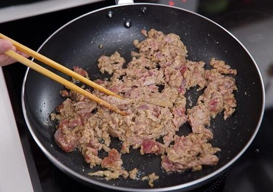 3 cách làm thịt bò xào ngon mềm được nhiều nhà thực hiện