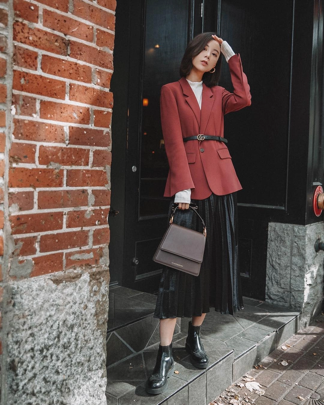 Ai cũng biết blazer dễ mặc nhưng mặc sao cho hợp với dáng người mới là điều quan trọng