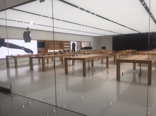 Apple store tại carlifornia liên tiếp bị trộm viếng thăm