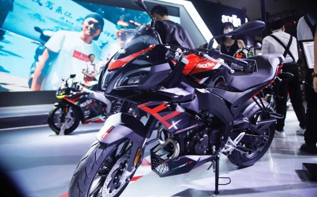 Aprilia gpr 250s 2022 chính thức ra mắt với diện mạo ấn tượng