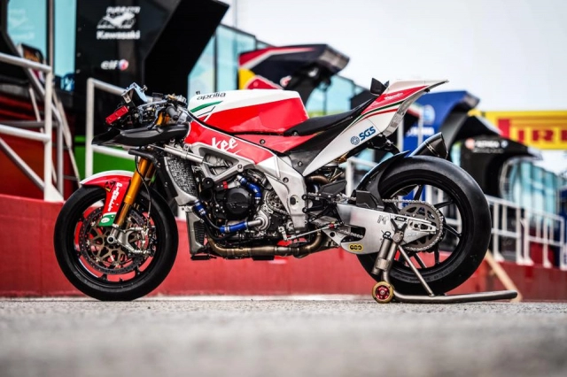 Aprilia rsv4 wsbk 2018 có gì khi được bán lại với giá 1 tỷ 7 vnd