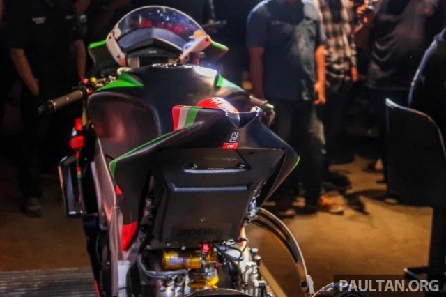 Aprilia rsv4 x phiên bản đặc biệt xuất hiện tại malaysia