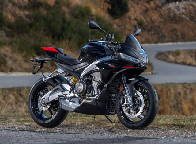 Aprilia tuono 660 factory 2022 ra mắt tại malaysia với giá 400 triệu đồng