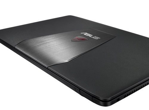 Asus tung laptop dòng rog cho game thủ giá 825 usd