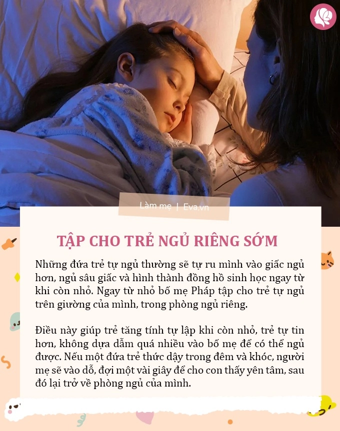 Bái phục cách mẹ pháp dạy con nghe lời răm rắp không có chuyện ăn vạ nơi công cộng