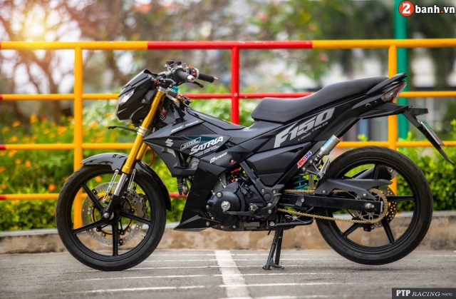 Bản độ satria 150 sở hữu dàn chân siêu mẫu đẹp không tưởng