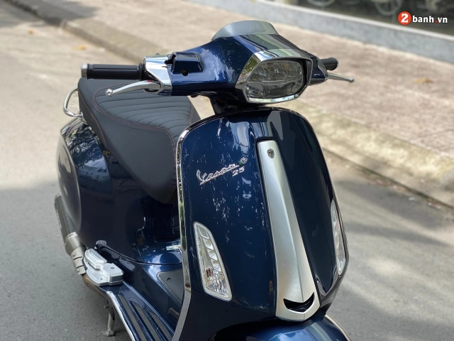 Bản độ vespa sprint hại não người xem với phong cách trộm long tráo phụng