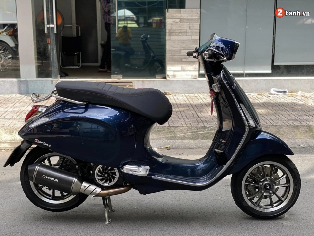 Bản độ vespa sprint hại não người xem với phong cách trộm long tráo phụng