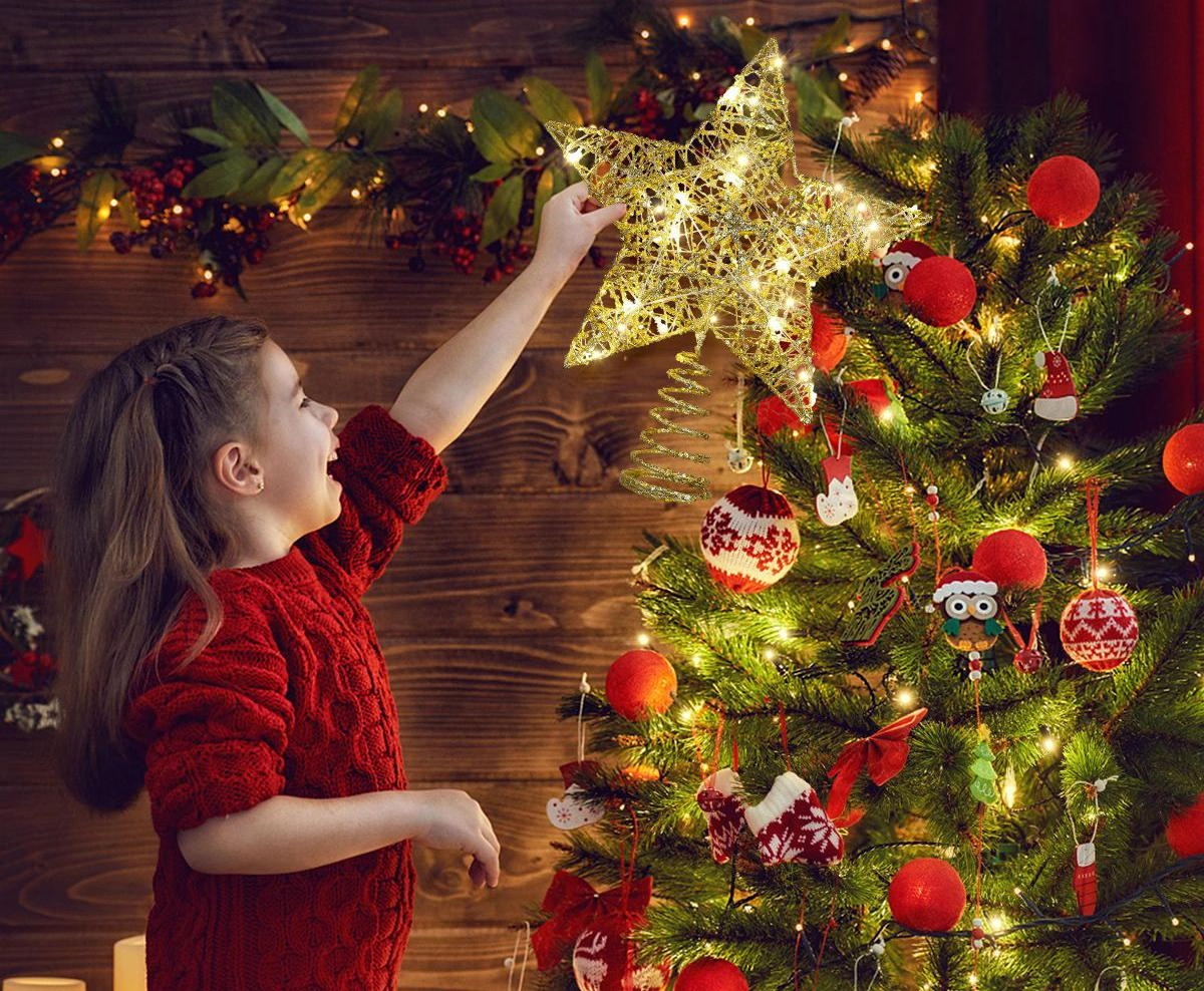 Bật mí 10 ý tưởng độc lạ trang trí cây thông noel tại nhà thật phong cách