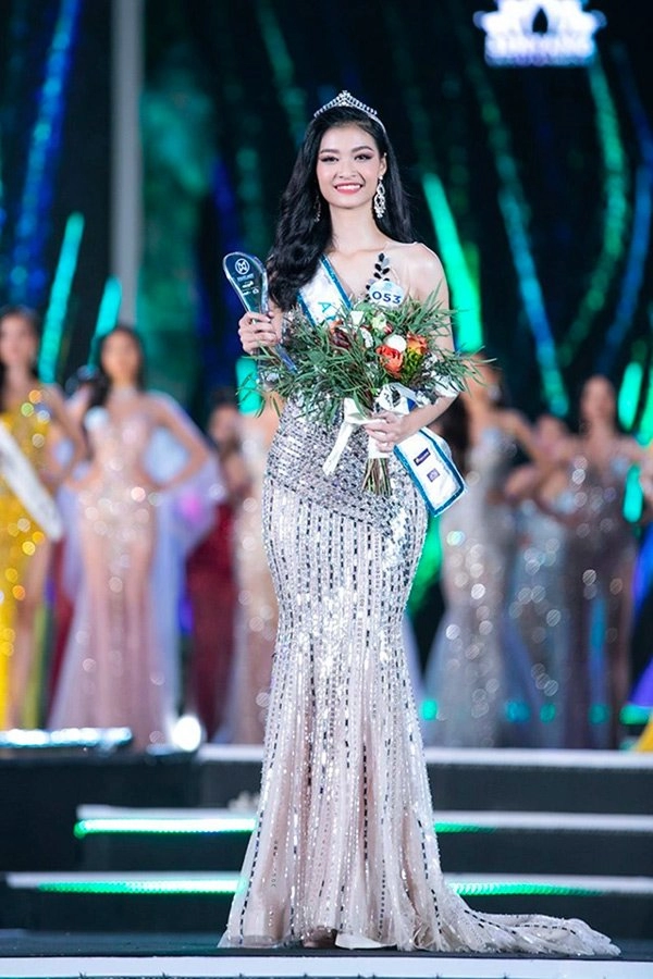 Bị chê không xứng đáng dù có trở thành miss grand international á hậu kiều loan đáp trả mạnh mẽ