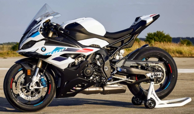 Bmw đã công bố giá cho s1000rr 2023 tại ấn độ