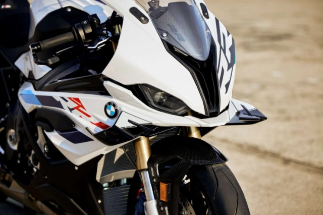 Bmw đã công bố giá cho s1000rr 2023 tại ấn độ