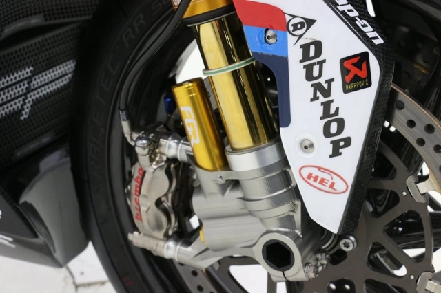 Bmw hp4 race được rao bán với giá từ 13 tỷ vnd