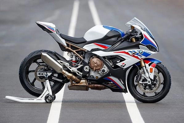 Bmw s1000rr 2019 được tiết lộ gói phụ kiện m performance