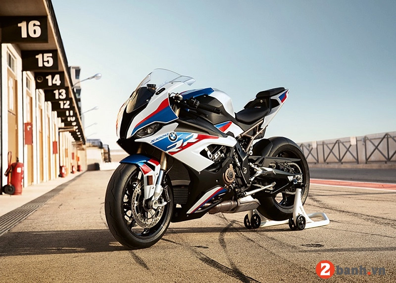 Bmw s1000rr 2019 tiết lộ giá bán tại việt nam trước khi lên kệ vào cuối tháng 12