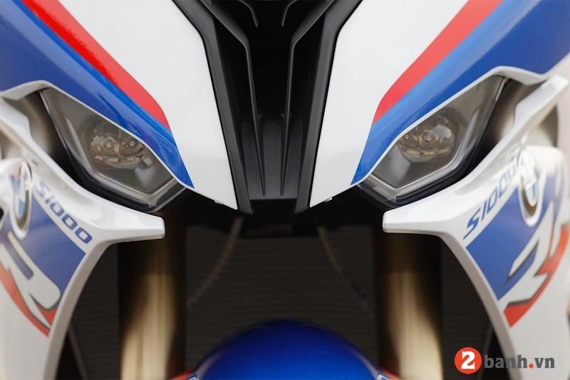 Bmw s1000rr 2019 tiết lộ giá bán tại việt nam trước khi lên kệ vào cuối tháng 12