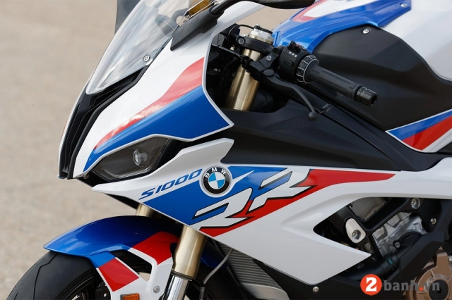 Bmw s1000rr 2019 tiết lộ giá bán tại việt nam trước khi lên kệ vào cuối tháng 12