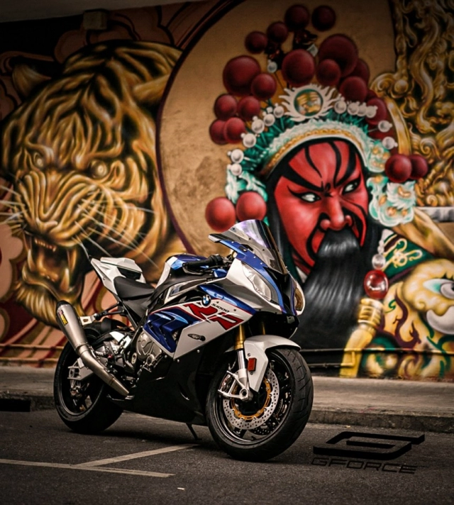 Bmw s1000rr độ chất ngất với dàn chân siêu đỉnh